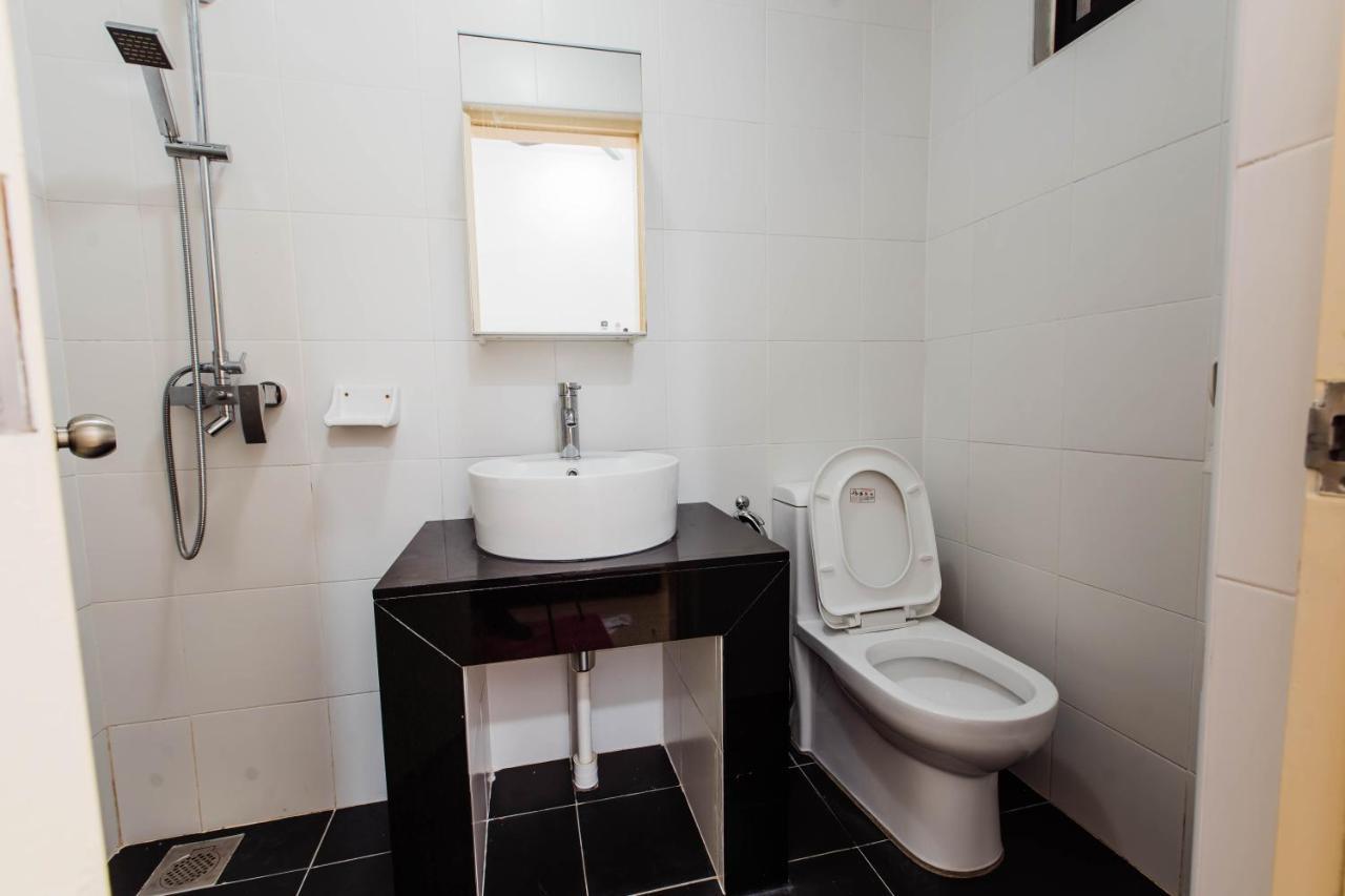 Cozy Homestay With Wifi @Encorp Strand Mall @Alpha Ivf Petaling Jaya Esterno foto