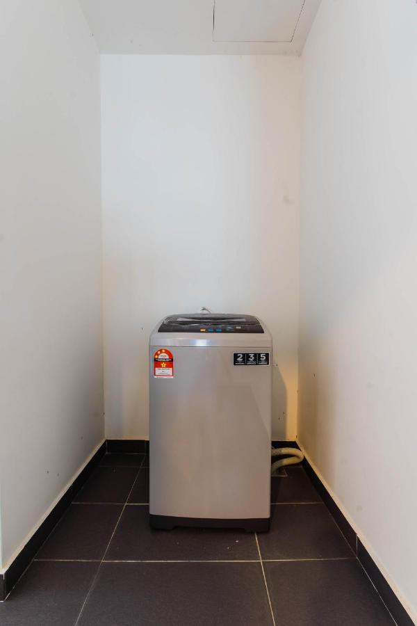 Cozy Homestay With Wifi @Encorp Strand Mall @Alpha Ivf Petaling Jaya Esterno foto
