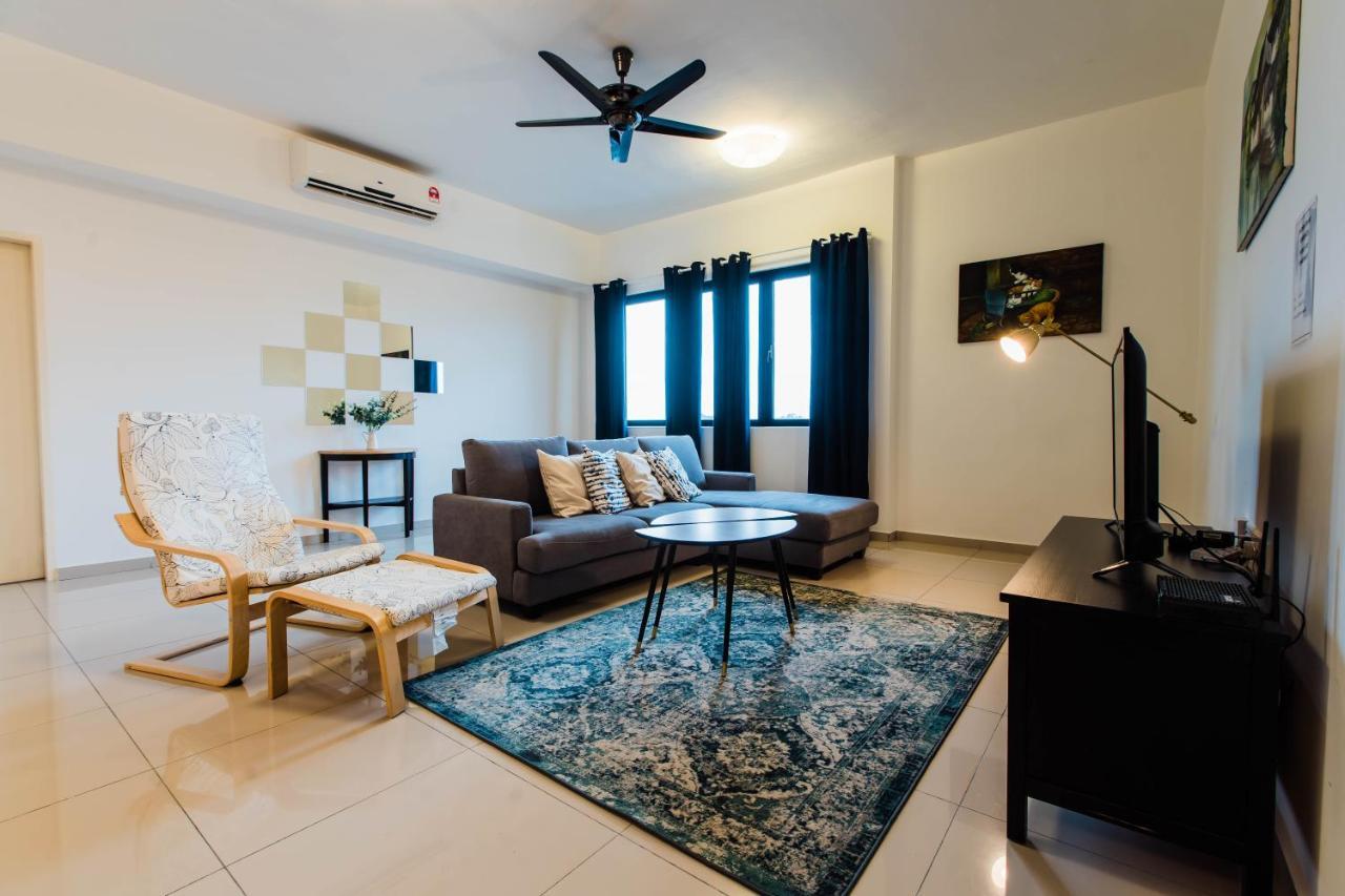 Cozy Homestay With Wifi @Encorp Strand Mall @Alpha Ivf Petaling Jaya Esterno foto