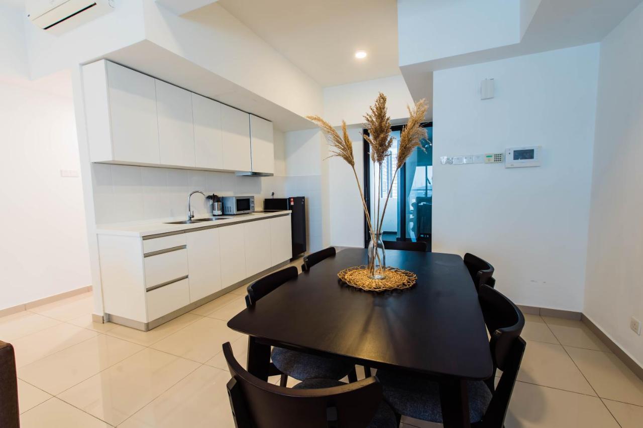 Cozy Homestay With Wifi @Encorp Strand Mall @Alpha Ivf Petaling Jaya Esterno foto