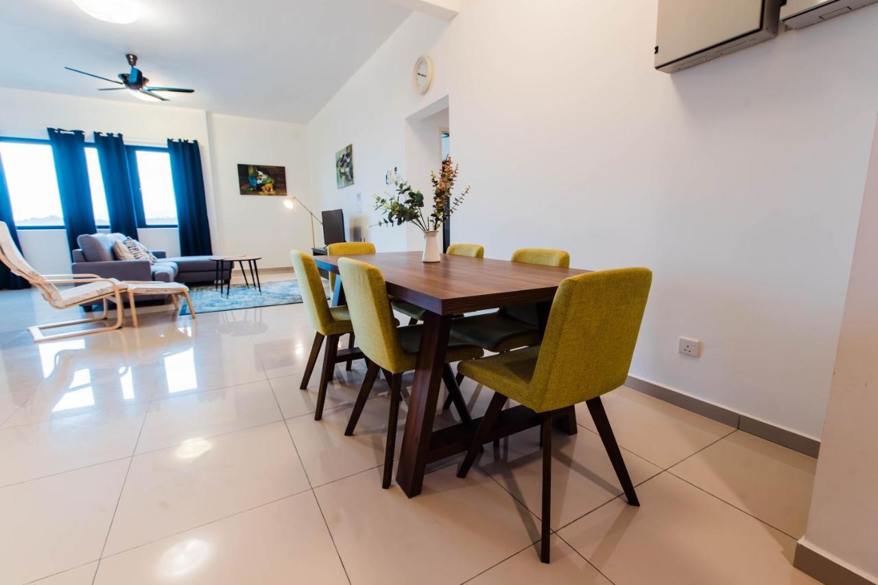 Cozy Homestay With Wifi @Encorp Strand Mall @Alpha Ivf Petaling Jaya Esterno foto