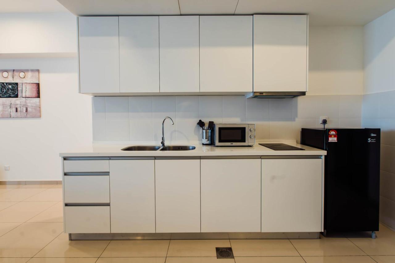 Cozy Homestay With Wifi @Encorp Strand Mall @Alpha Ivf Petaling Jaya Esterno foto