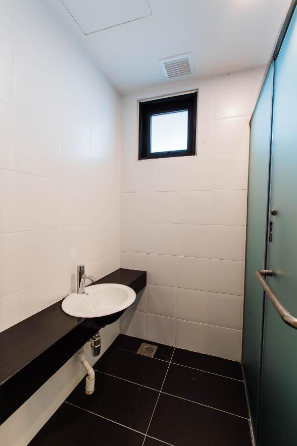 Cozy Homestay With Wifi @Encorp Strand Mall @Alpha Ivf Petaling Jaya Esterno foto